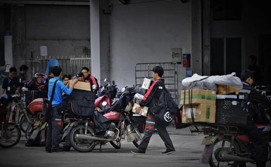 兼职做快递员怎么样?一天能赚多少钱?靠谱吗?