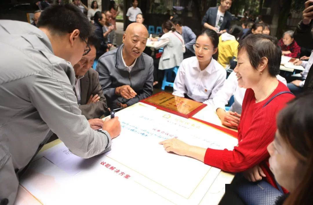 兼职为生活打杂,社区问题兼职能解决吗?