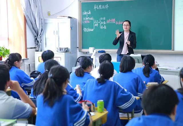 兼职上课要求有哪些?教师上课常规要注意啥?