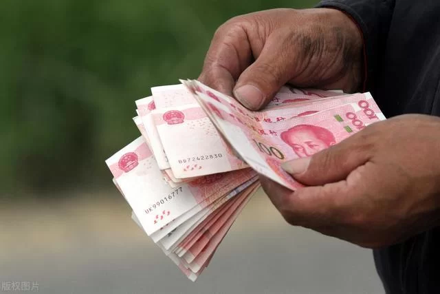 兼职交了1万押金咋要回来,兼职用不用交社保呢?