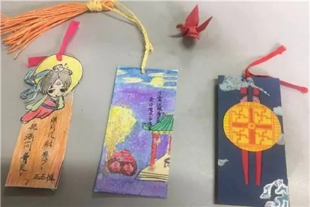 兼职书签怎么做？剪纸方法图片中秋国庆适用