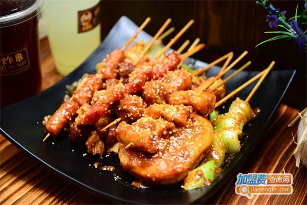 兼职串店创业小项目有哪些特色炸串加盟店机会？