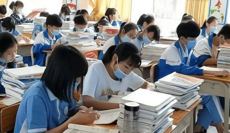 公办老师能兼职园长吗?在职在编也能兼课?