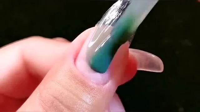 假期副业做美甲能赚钱吗?上班族在家做靠谱!