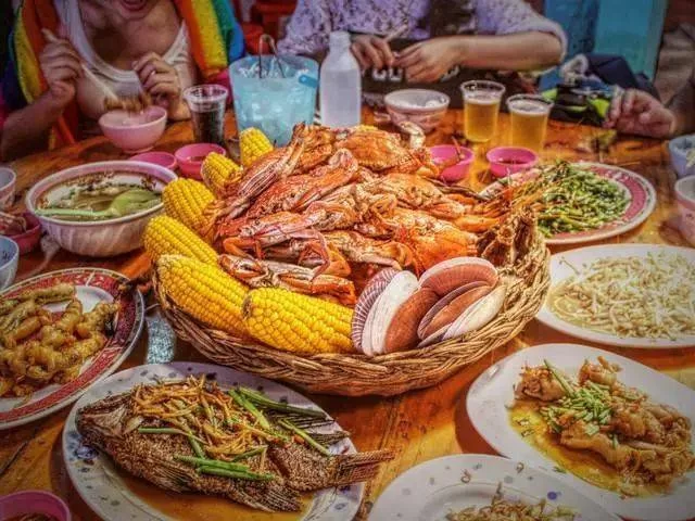 信阳兼职好找吗?好玩的景点和特色美食都有啥?