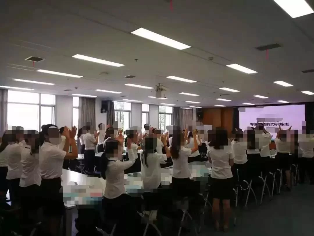 保险内勤能做啥副业,日常工作内容具体都有啥?