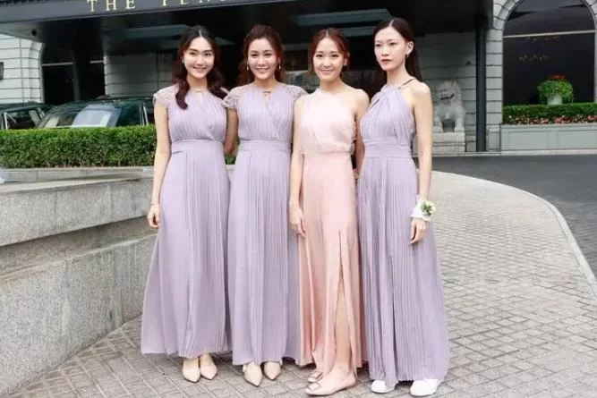 做兼职伴娘一般要几个人?未婚才能当伴娘吗?
