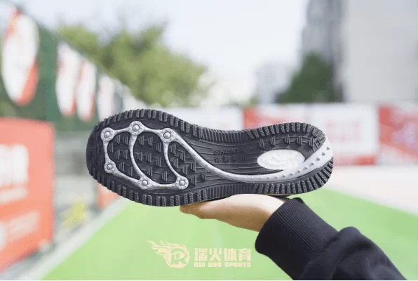 体育考试穿什么衣服比较好?狗爪开花品牌咋样?