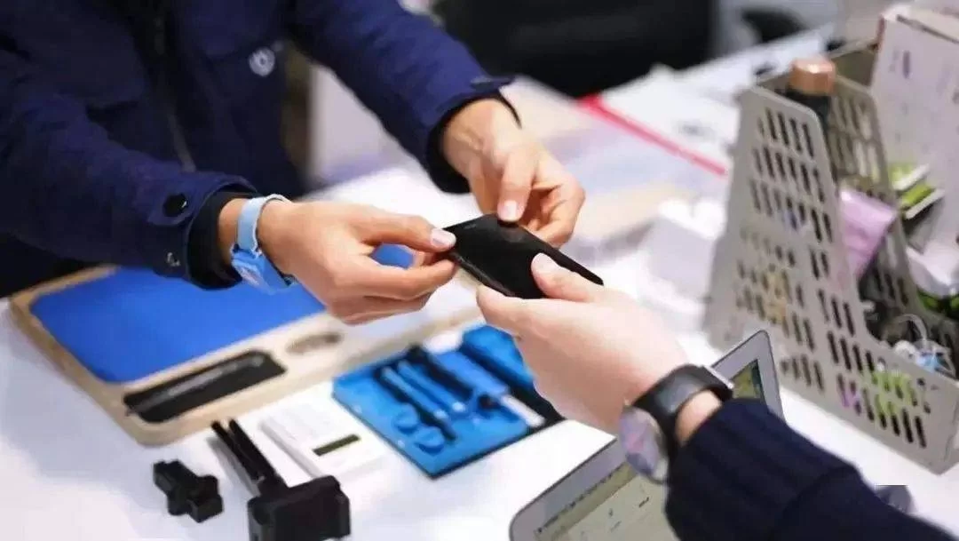 修手机能当副业吗?需要啥手续,真的靠谱吗?