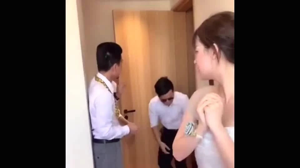 伴娘兼职遇婚闹怎么办?安全底线要守住!