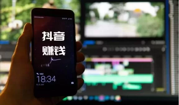 会做饭开启副业,摆摊接单还是做视频更赚钱?