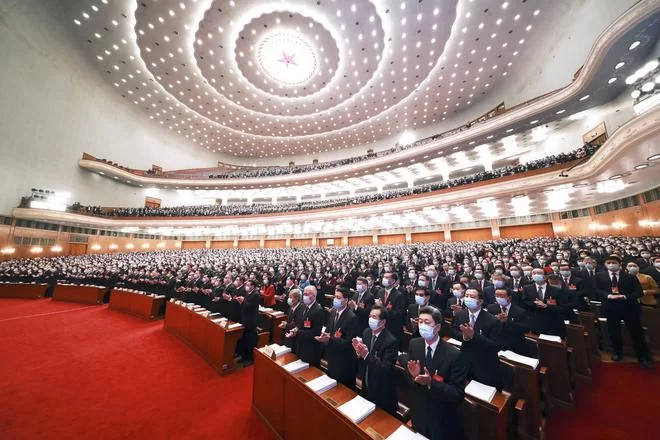 人大代表兼职化,履职咋兼顾工作与责任?