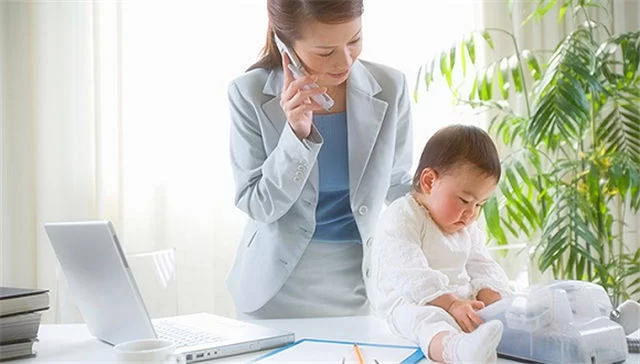 产后宝妈在家用电脑做什么兼职靠谱又赚钱?