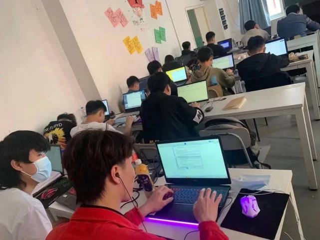 五十岁想学技能做兼职,有哪些适合的好方向?