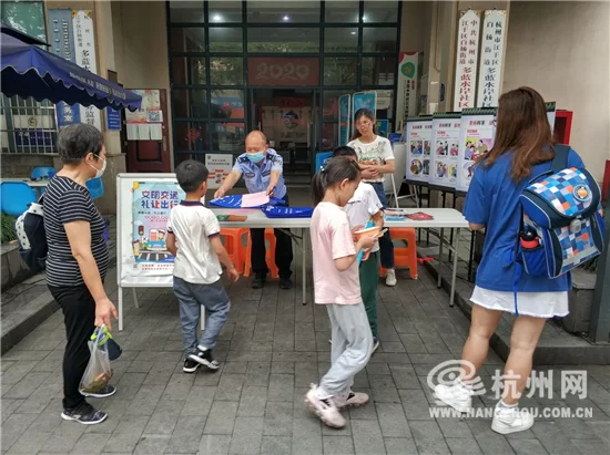 京东、公务员员工能做副业吗?政策允许这些吗?