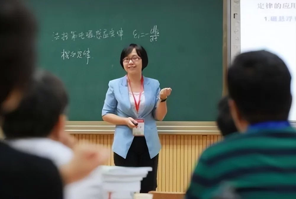 中牟辅导老师兼职群在哪，工作内容都包括啥？