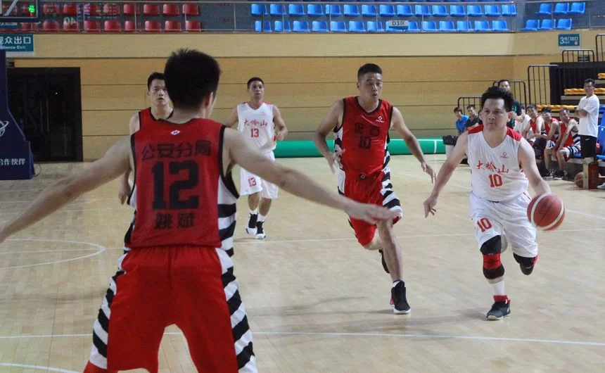 东莞石碣兼职招聘最新，篮球老师岗位哪里找？