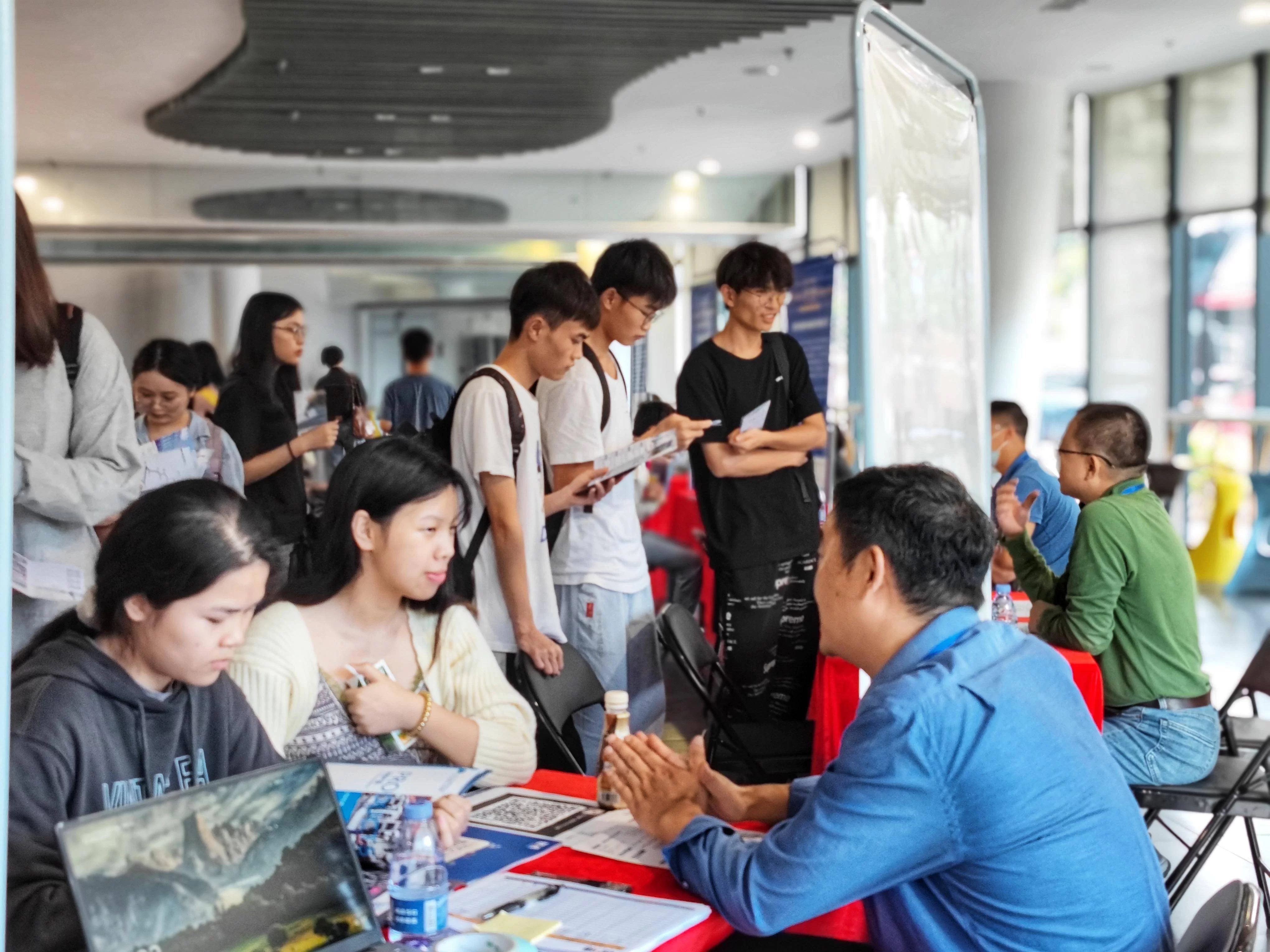 东莞塘厦晚上副业，在家做点什么能赚钱好？