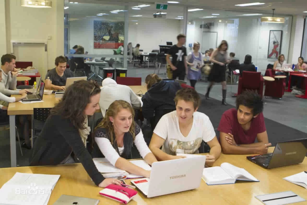 中外合办音乐专业能转专业吗？副业方向有哪些？