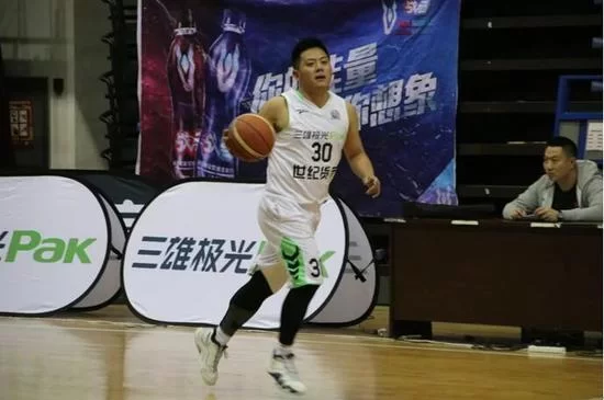 业余篮球副业有哪些?打工人也能轻松赚钱?