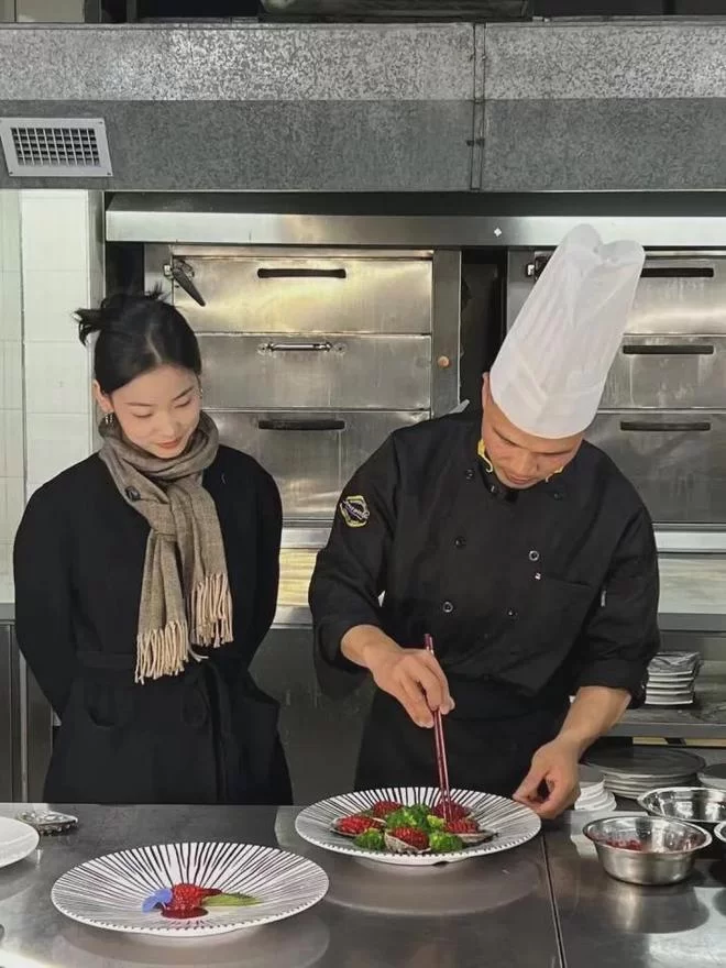 不做厨师能干啥?兼职副业这些工作能试试不?