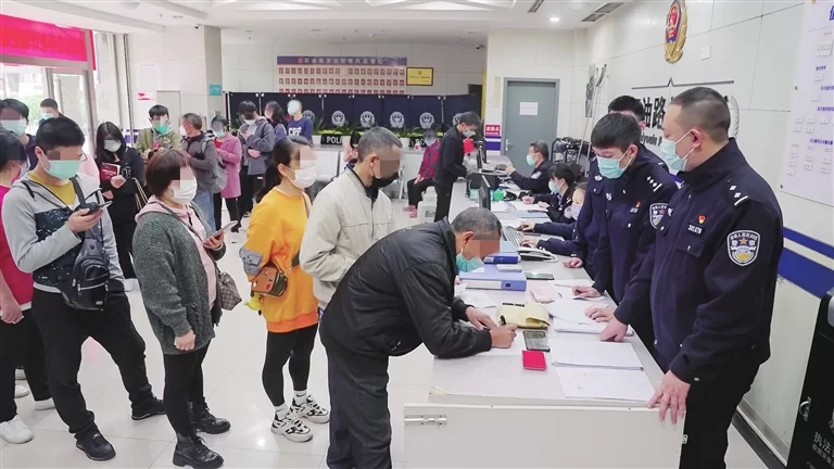 东莞长安兼职招聘靠谱吗?白班岗位有哪些?