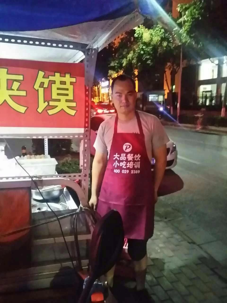 下班摆摊卖什么小吃好,夜市又简单又赚钱?
