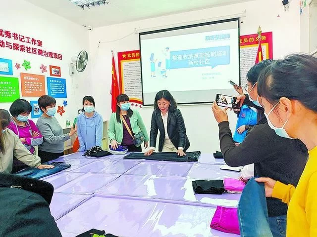 下岗想搞副业?女性上班族下班后能做点啥?