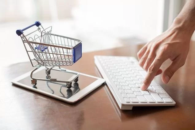 上班族适合干点啥副业，简单稳定又挣钱呢？