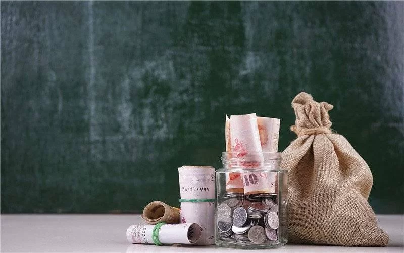 上班族适合搞什么副业挣钱?业余时间做这个靠谱