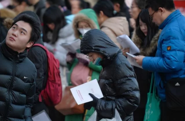 上班族适合做什么副业,公务员也能做靠谱副业?