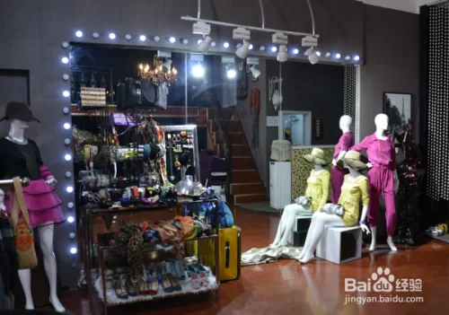 上班族开服装店副业创业,新手要学什么怎么干?