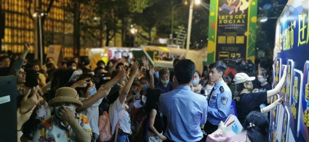 上班族副业夜市靠谱吗?晚上赚钱有啥好路子?