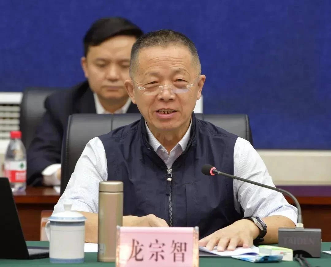 上班搞副业,张琦分享的方法真的适合上班族吗?