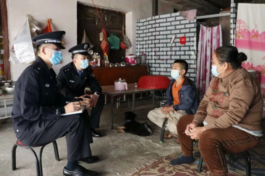 一等功交警兼职授课怎么约?送上门介绍词有吗?