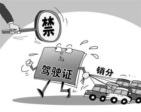 专业兼职是否严重违反劳动法，医生教师公职人员兼职合规要注意啥？