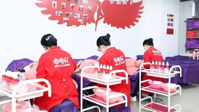 专业dj做幼师副业靠谱吗？打碟机也能兼职幼师，行不行？