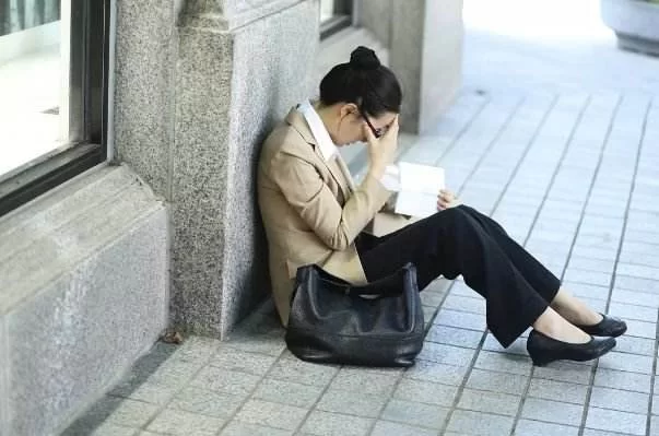 主业副业两不误,副业到底能不能安心做,公司能因副业辞退吗?