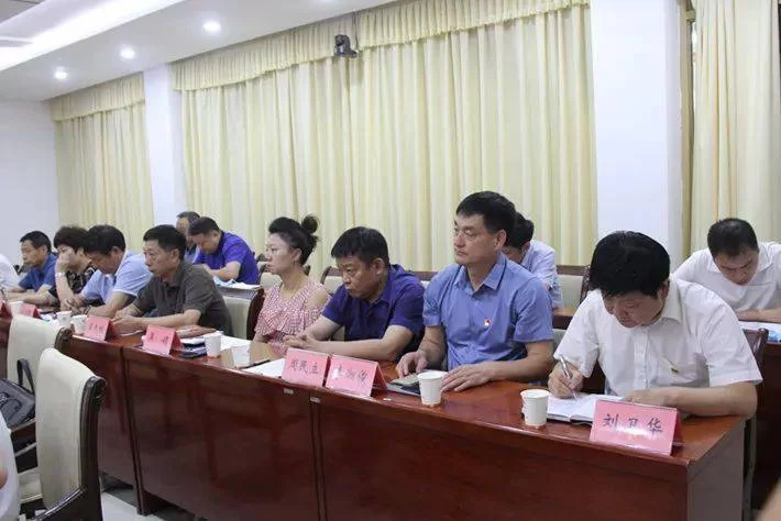 上蔡找工作,教育机构兼职靠谱不靠谱?大学教师能兼职吗?
