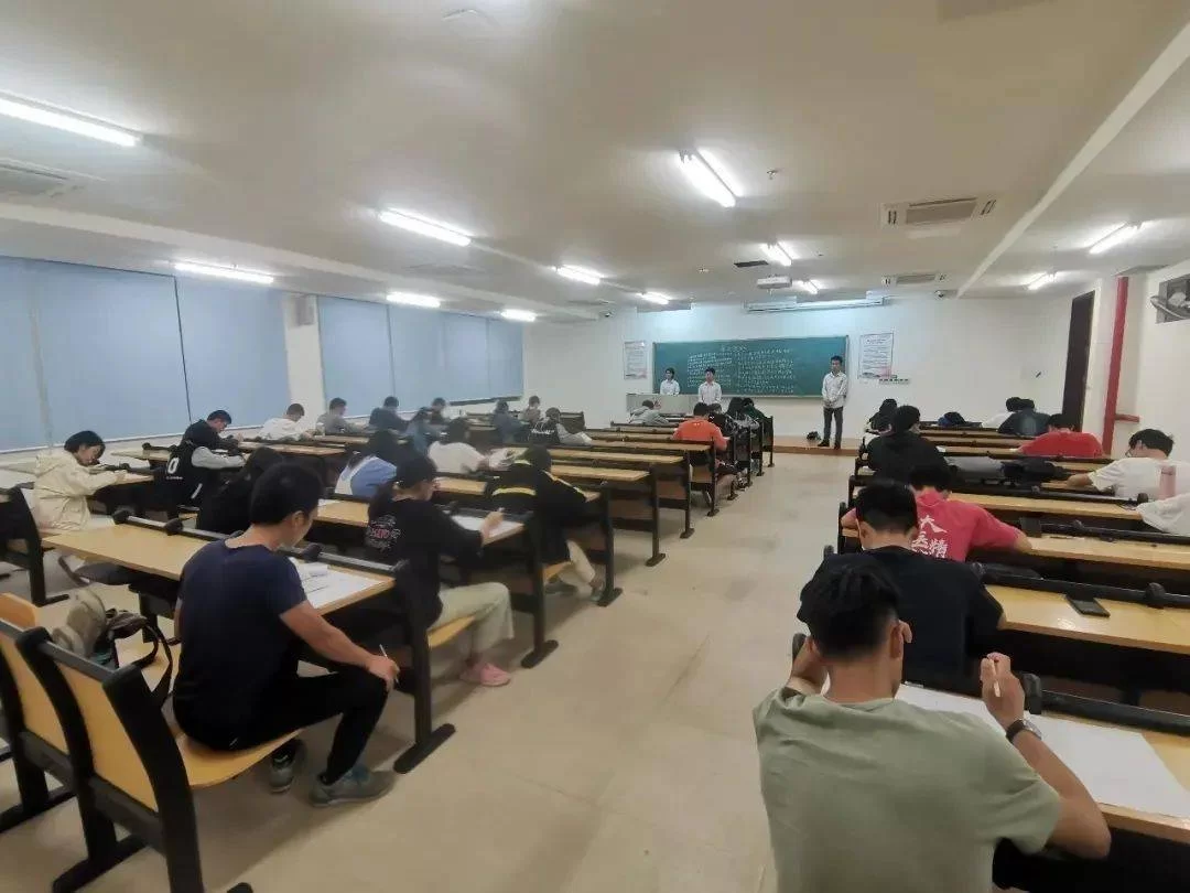 上蔡县兼职机会多吗吗,最新消息是真的吗,找工作容易吗?