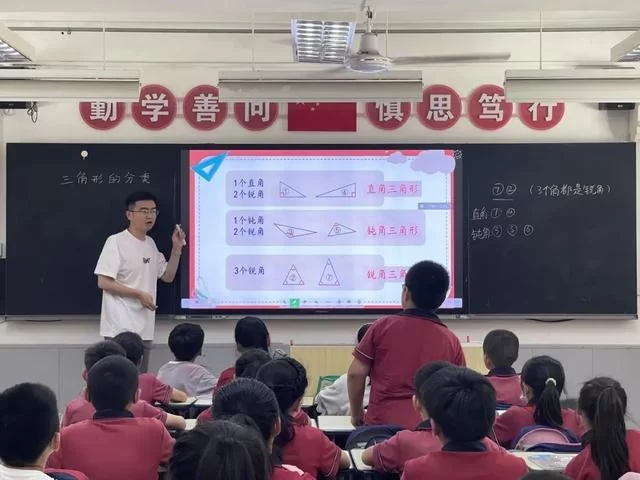 临渭区大学生周末兼职能做哪些?工资咋发要不要开发票报税?