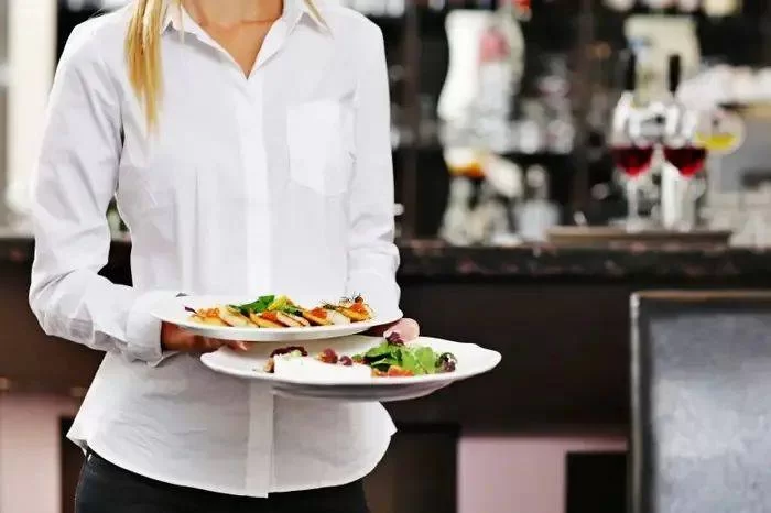 不用兼职的餐饮工作有哪些？在家做餐饮兼职日结靠谱吗？