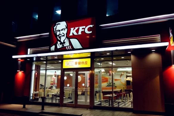下班摆摊卖啥好?低成本又受欢迎,上班族兼职就选它,不压货?