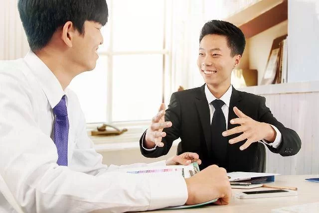 上班族适合什么副业？公职人员也能做不辛苦不影响工作的！