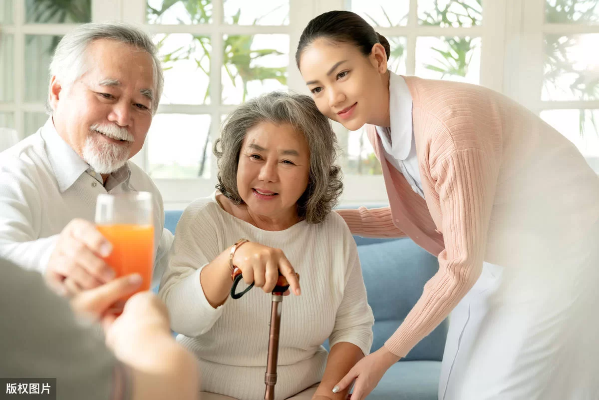 中老年副业正规咋做？晚上2小时闷声赚钱的路子靠谱吗？