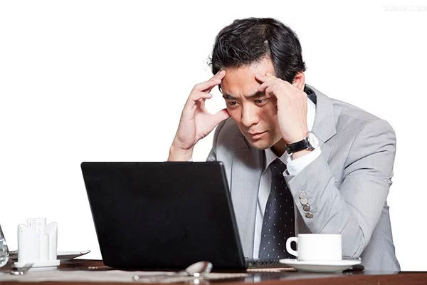 上班族适合什么副业，比普通人做的更赚钱，用电脑还简单？