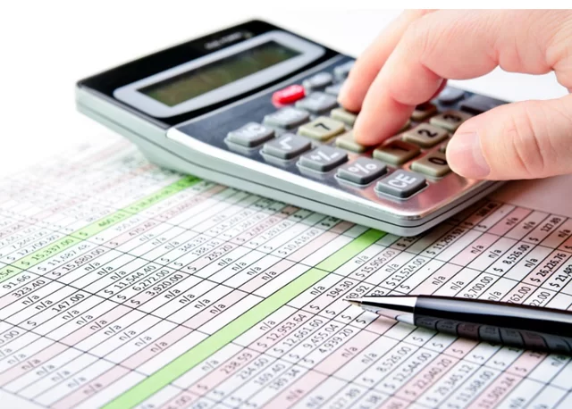 上班族用电脑能做什么副业？体制内女性也能轻松赚钱不耽误主业