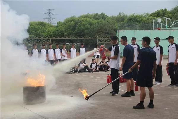 中控消防员兼职怎么找,资格证怎么考,消防设施操作证要考吗?