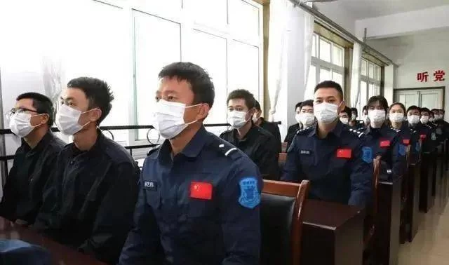 中山辅警上班族适合做什么副业,待遇咋兼顾,兼职有啥推荐?