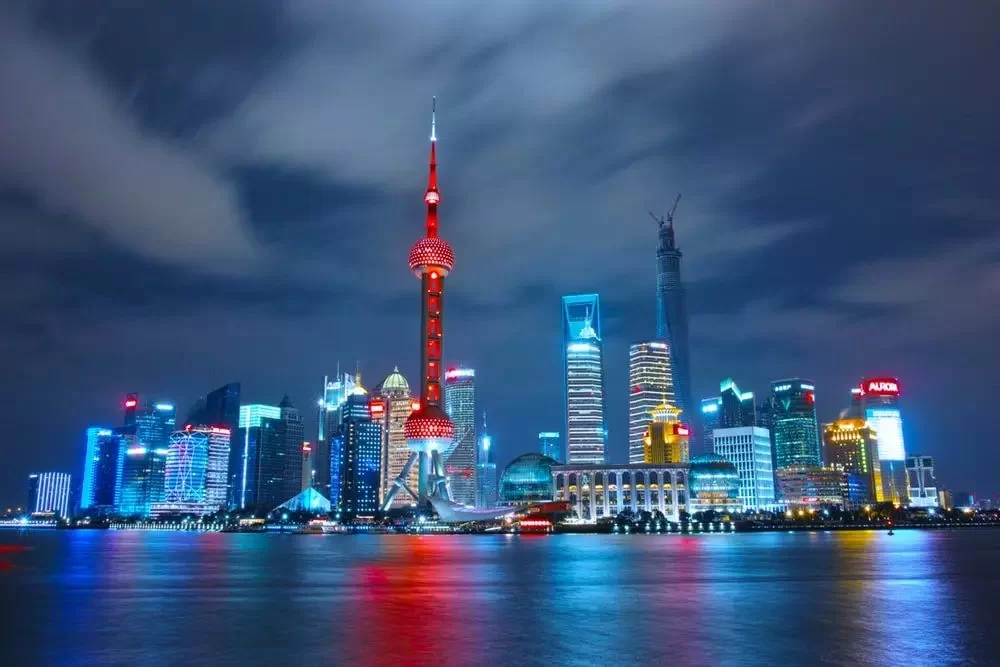 中国副业分布和夜间灯光分布,哪个城市副业灯光最亮最集中?